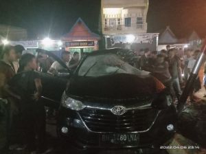 Avanza Pecah Ban, Dua Pegawai Bank Jambi Tewas