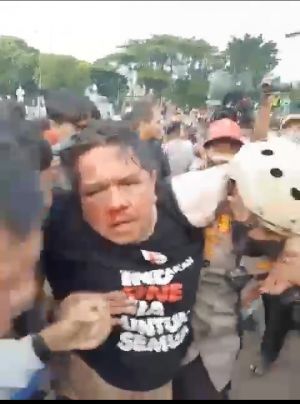 Barisan Gus Dur: Proses Hukum Penganiayaan Ade Armando