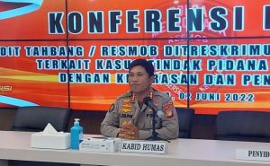 Harga Tiket Pesta Bikini Rp 8 Juta Per Orang