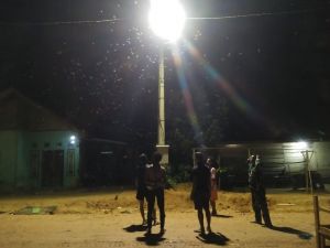 Lampu Jalan Bantuan Dinas Perkim Dalam Program TMMD Terangi Kembang Seri Baru