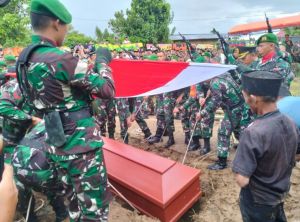 Dimakamkan Secara Militer, Kopda Hendrianto Dapat Penghargaan Naik Pangkat Menjadi Koptu