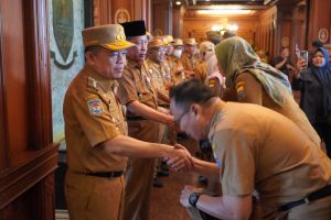 Hari Pertama Masuk Kerja, Gubernur Al Haris Halal Bihalal dengan Ratusan Pegawai Pemprov Jambi