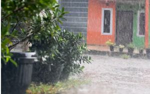 Curah Hujan Tinggi Diperkirakan Masih Terjadi Hingga April